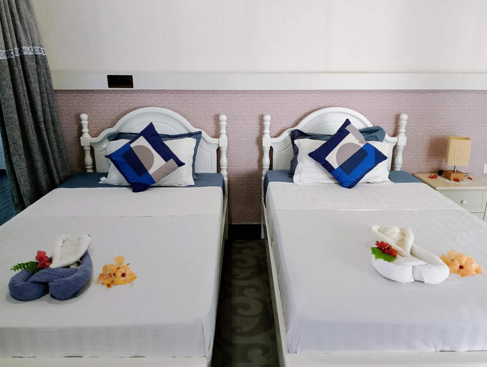 Crystal Beach Hotel Port-Vila Extérieur photo
